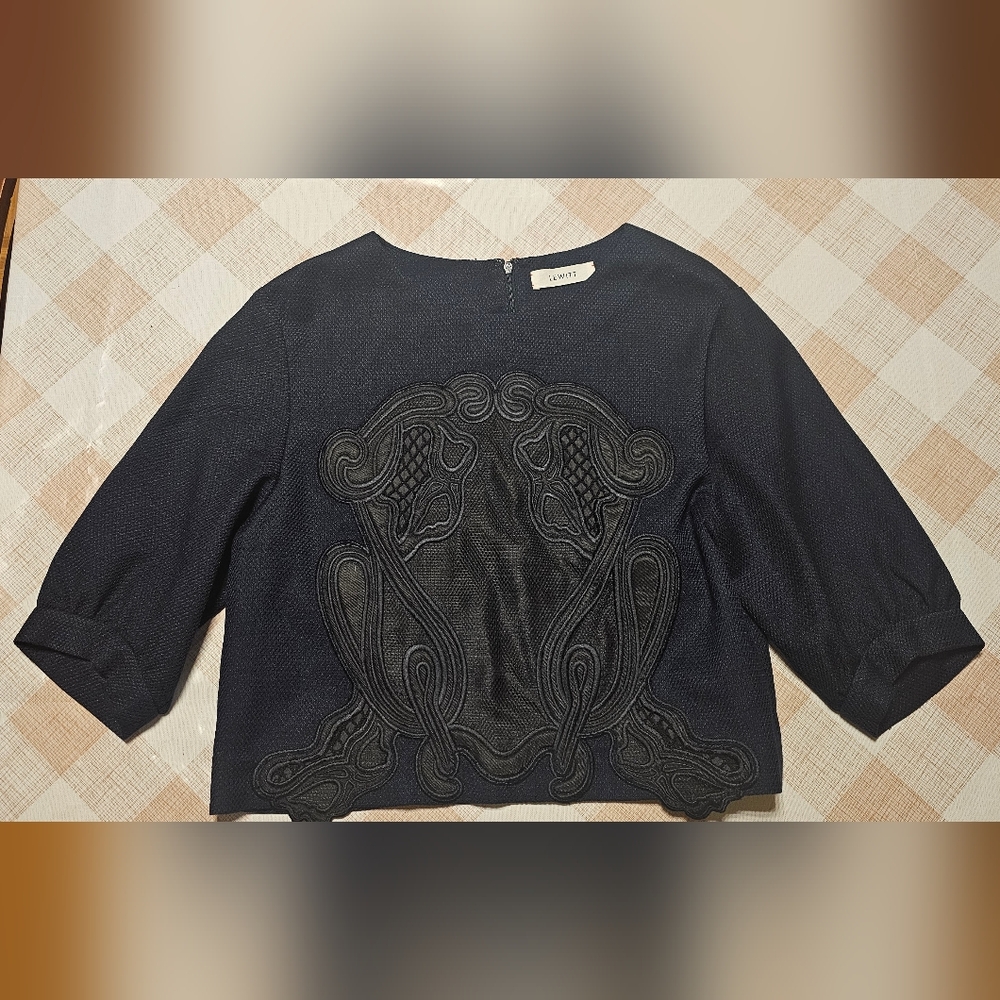 Nwot- Lewitt Korean Fashion Brand Textured Navy/ Black Garment.M